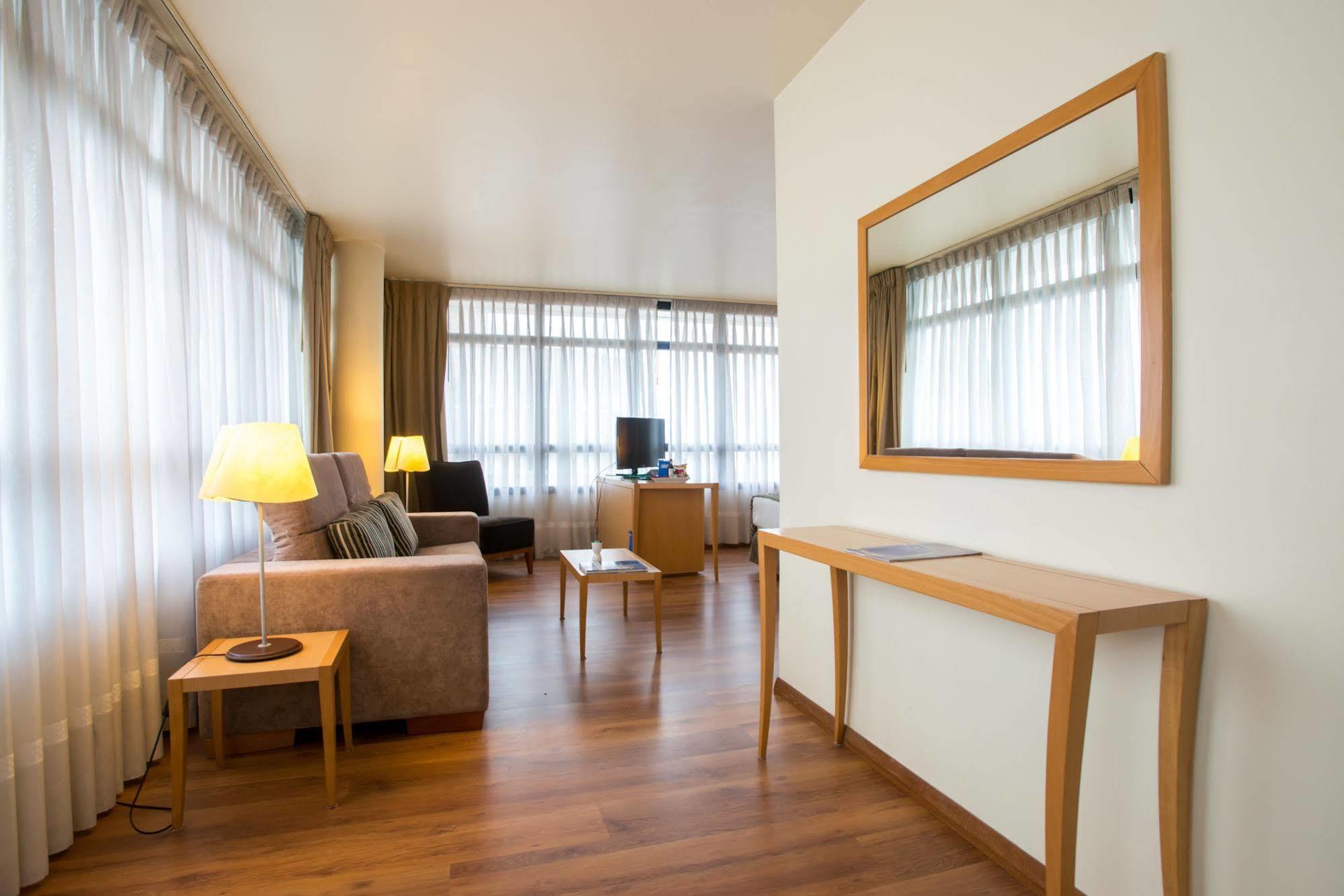 Tryp Montevideo Hotel Eksteriør billede