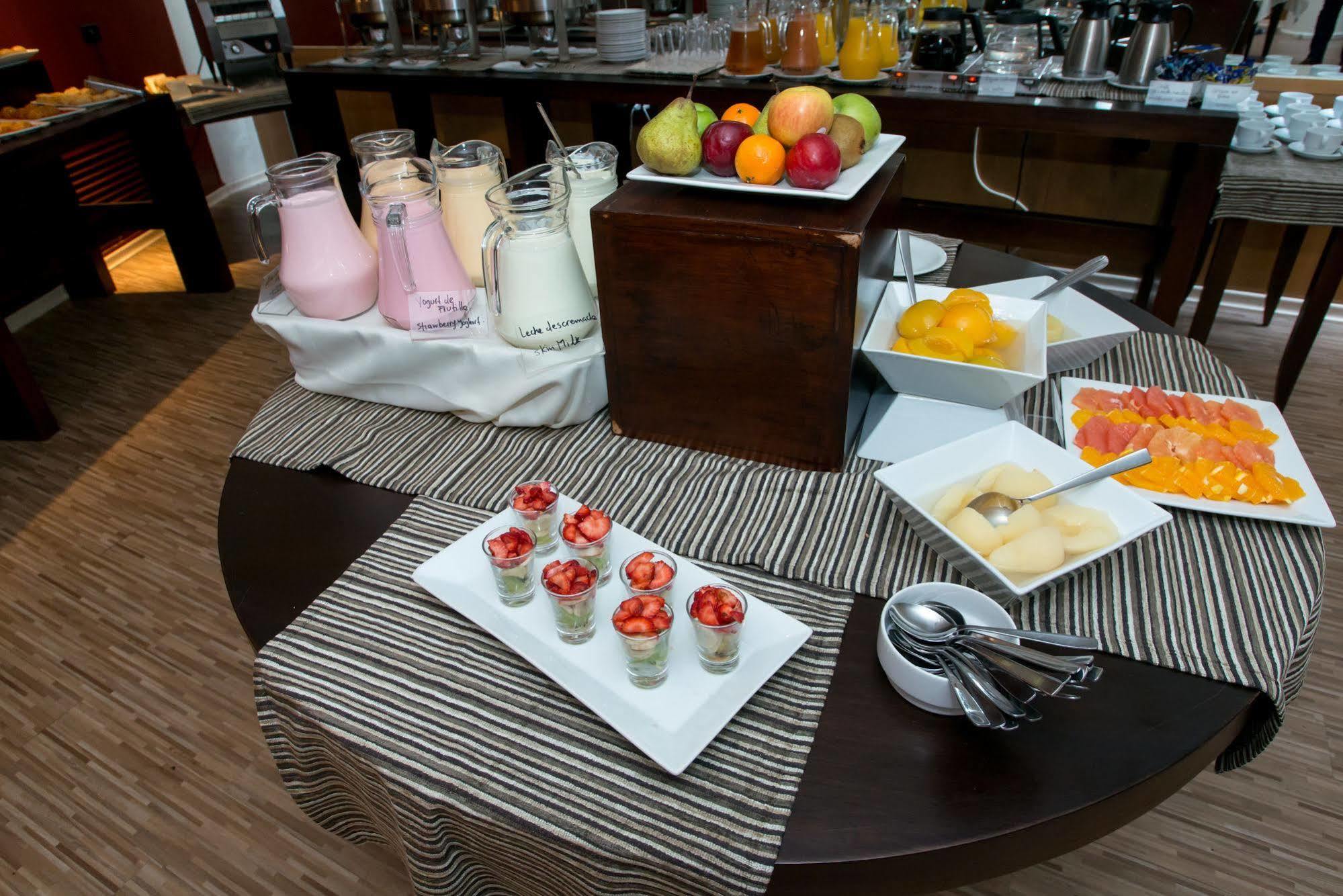 Tryp Montevideo Hotel Eksteriør billede