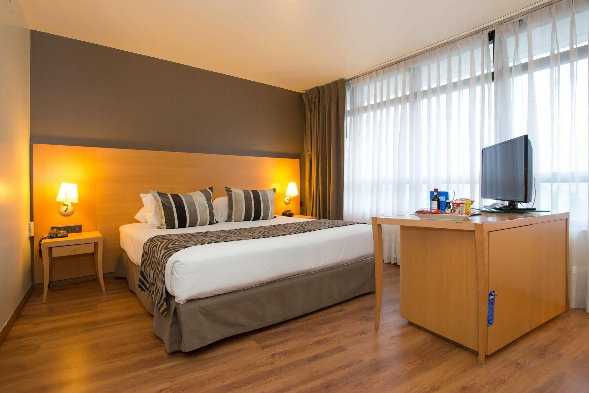 Tryp Montevideo Hotel Eksteriør billede